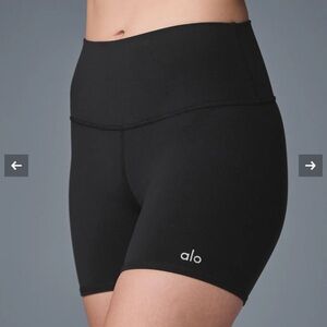 Alo Yoga 5” Airbrush High-Waist Biker Short